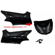 onderspoiler DMP set !!SCHADE!! links+rechts zwart past op aerox