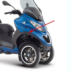 voorspatbord Piaggio origineel rand rechts zwart past op mp3 2b0007076000c5 voorspatbord Piaggio origineel rand rechts zwart past op mp3 2b0007076000c5