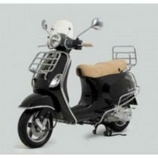 sierbeugelset Piaggio origineel met bevestigingsset voorscherm chroom 2-delig lxv, vespa lx, vespa S 602895m