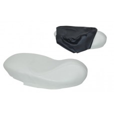 buddyseat foam (made in EU) +dek (model primavera) zwart vespa lx=op=op