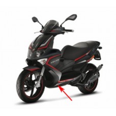 onderspoiler Piaggio origineel zwart lucido 94 runner rst 6565236090 onderspoiler Piaggio origineel zwart lucido 94 runner rst 6565236090