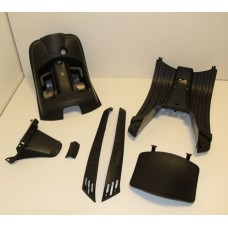 plaatwerkset binnenzijde ongespoten zwart mat 7-delig lx, vespa S plaatwerkset binnenzijde ongespoten zwart mat 7-delig lx, vespa S