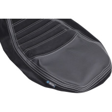buddydek Regia alcantara streep Sport (made in EU) Vespa zwart/wit >2024 past op gts 125cc, gts 250cc, gts 300 (euro4) buddydek Regia alcantara streep Sport (made in EU) Vespa zwart/wit >2024 past op gts 125cc, gts 250cc, gts 300 (euro4)