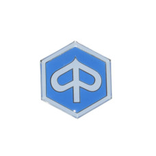 embleem Piaggio origineel logo voorscherm euro-2 fly rst, typhoon, zip, zip 100 655368 embleem Piaggio origineel logo voorscherm euro-2 fly rst, typhoon, zip, zip 100 655368
