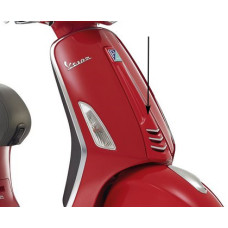 voorscherm Piaggio origineel midden rood dragon 894 primavera, sprint 1b000203000r7 voorscherm Piaggio origineel midden rood dragon 894 primavera, sprint 1b000203000r7