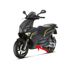 onderspoiler Piaggio origineel 50/125/180/200 zwart runner rst 6565236 onderspoiler Piaggio origineel 50/125/180/200 zwart runner rst 6565236
