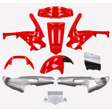 plaatwerkset origineel model rood/zilver-matt 10-delig gilera runner 50/125/180 plaatwerkset origineel model rood/zilver-matt 10-delig gilera runner 50/125/180